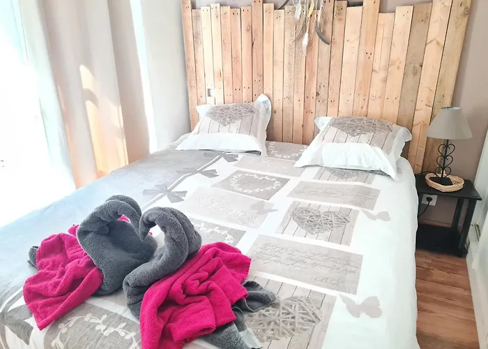 Apartament La Parenthese Carcassonnaise - 4 Voyageurs - Terrasse - Proche Cite Medievale *